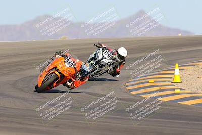 media/Oct-07-2023-CVMA (Sat) [[f84d08e330]]/Race 13 500 Supersport-350 Supersport/